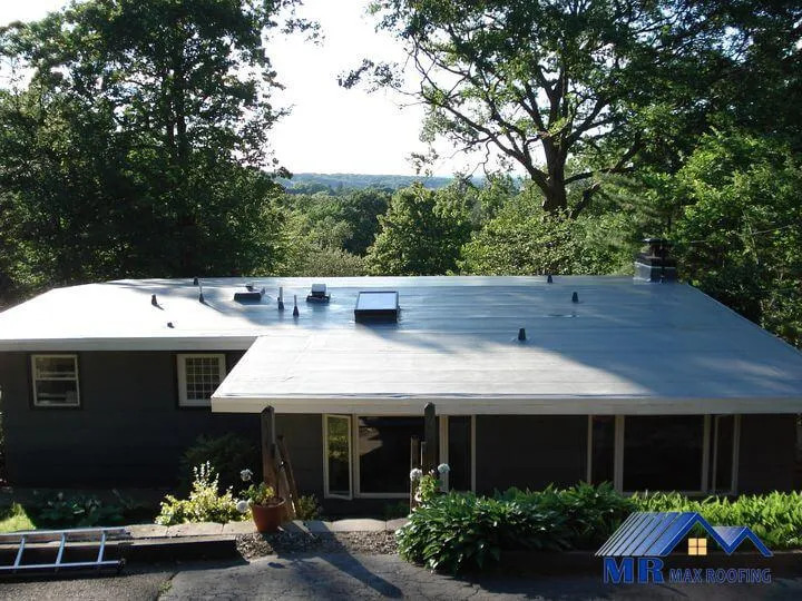 MR Max Roofing Ltd.