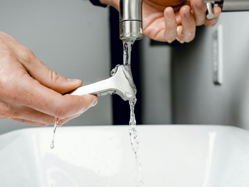 bathroom plumbing issues