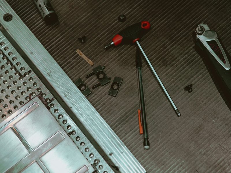 handyman vs contractor