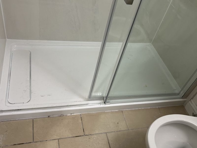 Van Bath Renos